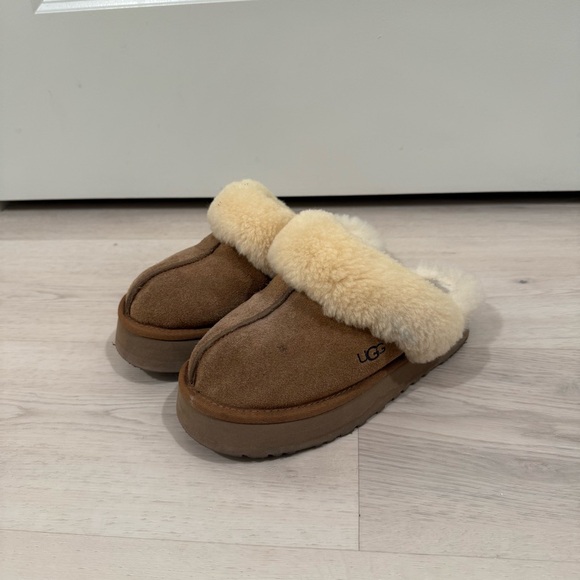 UGG Platform Slippers Disquette - Picture 4 of 7